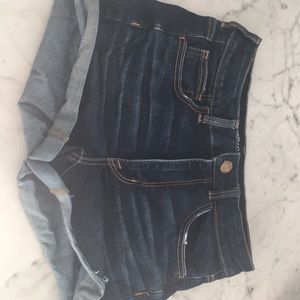 American eagle jean shorts!